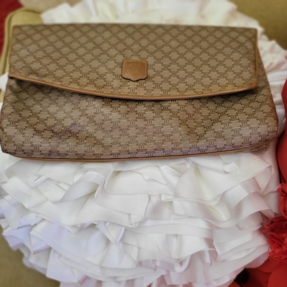 Celine Macadam Vintage Folding clutch and Celine Vintage glasses case. - Picture 16 of 16